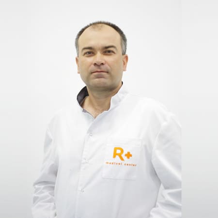 Галата Степан Мирославович - хирург, ортопед-травматолог, проктолог, высшая категория | Клиника R+