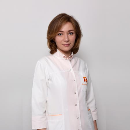 Щебет Александра Андреевна - директор медицинского центра на печерске, невропатолог, врач узи, первая категория | Клиника R+