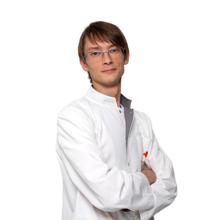 Левченко Володимир Геннадійович - ревматолог, кардіолог, вища категорія, кандидат медичних наук | Клиника R+