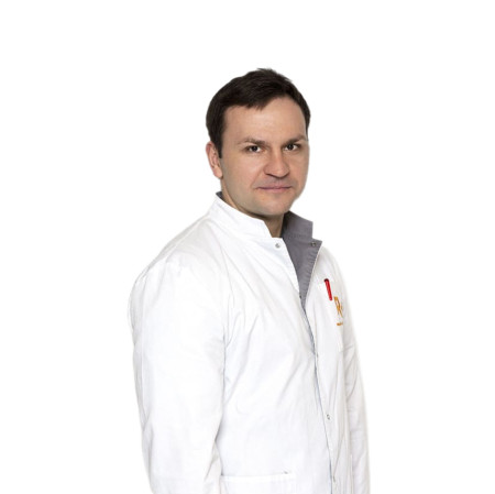 Парубец Максим Николаевич - ортопед-травматолог, первая категория | Клиника R+